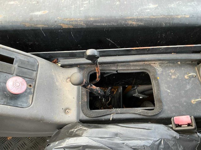 Jcb - 2004 - 25d - vorkheftruck - afbeelding 17 van  34