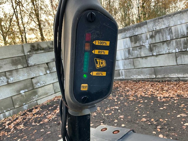 Jcb - 2004 - 25d - vorkheftruck - afbeelding 15 van  34