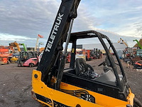 Jcb - 2004 - 25d - vorkheftruck - afbeelding 24 van  34