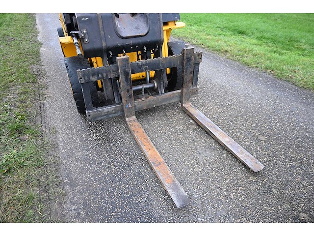 Jcb - 2010 - teletruk 350 4x4 - verreiker - afbeelding 3 van  21