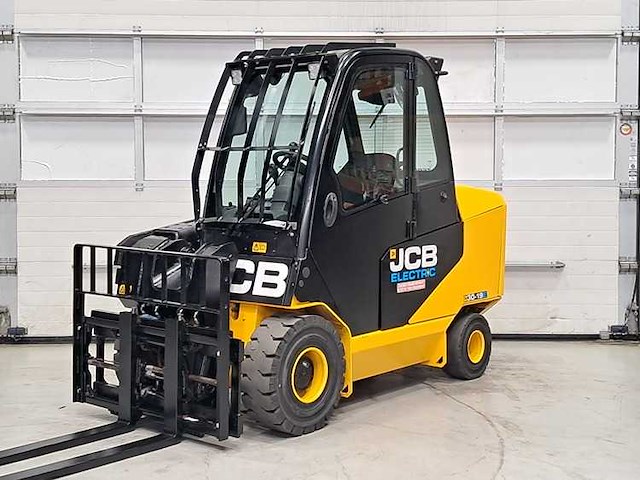Jcb - 2020 - tlt30 - 4m hefhoogte, vorkversteller, side-shift - vorkheftruck - afbeelding 1 van  11