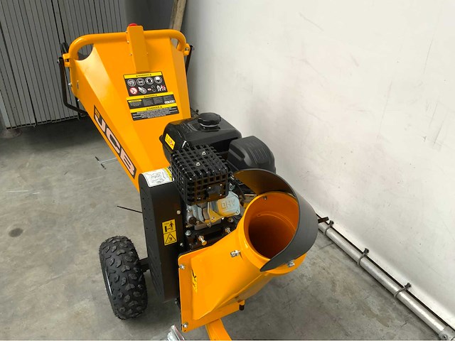 Jcb - 2025 - ch75100p - houthakselaar euro5 - afbeelding 17 van  18
