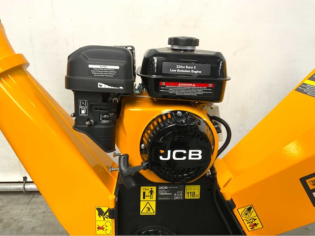 Jcb - 2025 - ch75100p - houthakselaar euro5 - afbeelding 11 van  20
