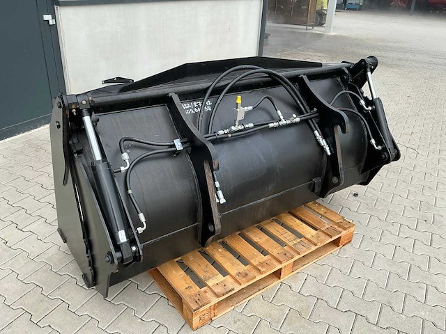 Jcb - 332/r7794 - graafbak 3-in-1 - afbeelding 8 van  14