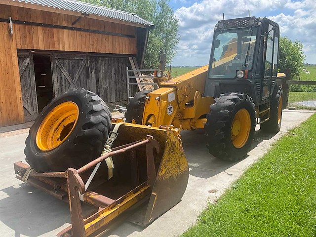 Jcb - 530-95 - verreiker / telescooplader met jib, lepels en schepbak - afbeelding 4 van  5