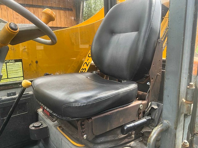 Jcb - 530-95 - verreiker / telescooplader met jib, lepels en schepbak - afbeelding 14 van  34
