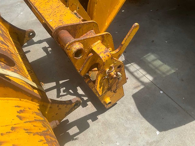 Jcb - 530-95 - verreiker / telescooplader met jib, lepels en schepbak - afbeelding 31 van  34