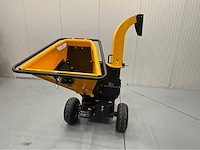 Jcb - ch150120pe - houthakselaar 2026 - versnippercapaciteit 120 mm - 15pk - afbeelding 16 van  48
