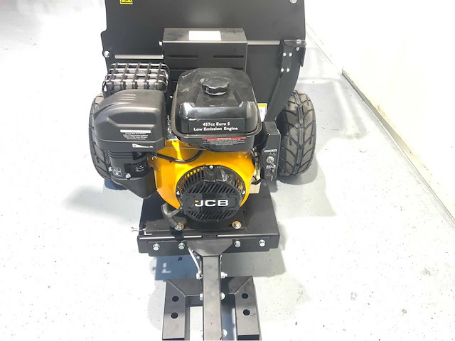 Jcb - ch150120pe - houthakselaar 2026 - versnippercapaciteit 120 mm - afbeelding 7 van  37