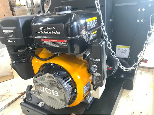 Jcb - ch150120pe - houthakselaar 2026 - versnippercapaciteit 120 mm - afbeelding 5 van  19