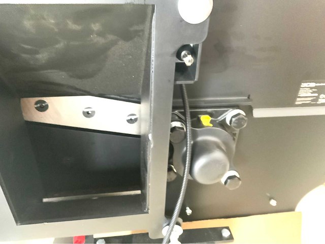 Jcb - ch150120pe - houthakselaar 2026 - versnippercapaciteit 120 mm - afbeelding 9 van  19