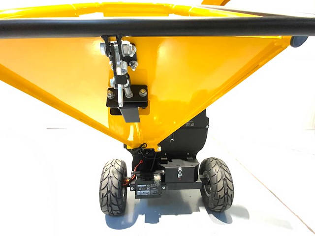 Jcb - ch150120pe - houthakselaar 2026 - versnippercapaciteit 120 mm - afbeelding 13 van  34