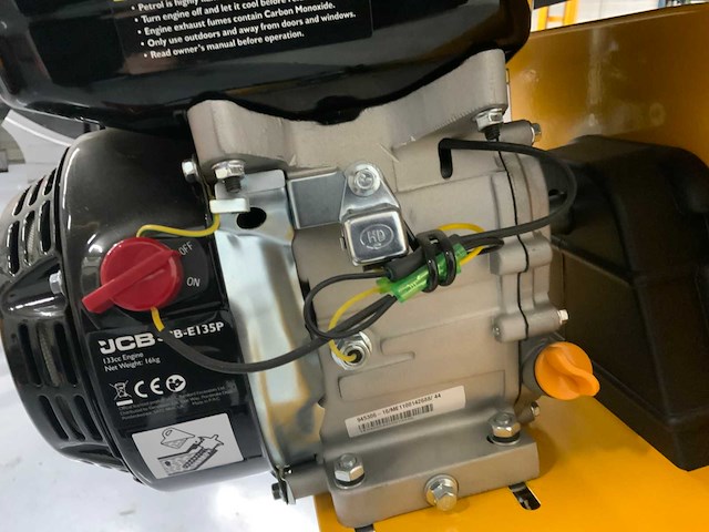 Jcb - cm150p - cementmixer 100l, 360 gr draai/kantelmechanisme - afbeelding 1 van  3