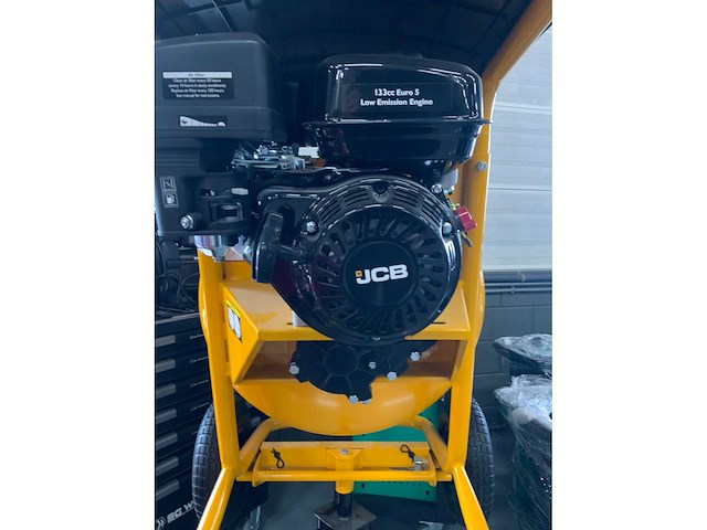 Jcb - cm150p - cementmixer 100liter - 360 gr draai/kantelmechanisme - afbeelding 3 van  12