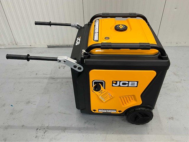 Jcb - ig12000-dve-3 - inverter generator - 11000w - 13,76kva - 2026 - afbeelding 16 van  20