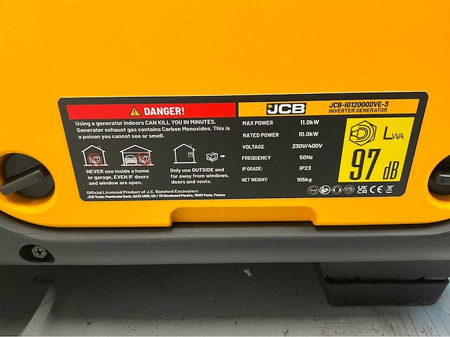 Jcb - ig12000-dve-3 - inverter generator - 11000w - 13,76kva - 2026 - afbeelding 18 van  20