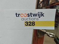 Jcb - professionele benzine takkenhakselaar - afbeelding 4 van  4