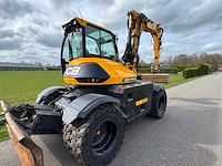 Jcb 2017 hydradig banden graafmachine - afbeelding 19 van  22