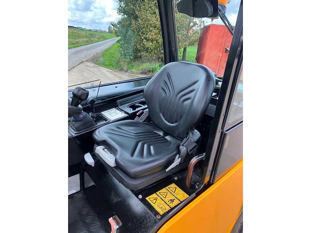 Jcb 35dtcr t4 verreiker 2014 - afbeelding 15 van  59