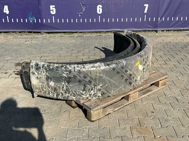 Jcb 406 spatborden - afbeelding 1 van  4