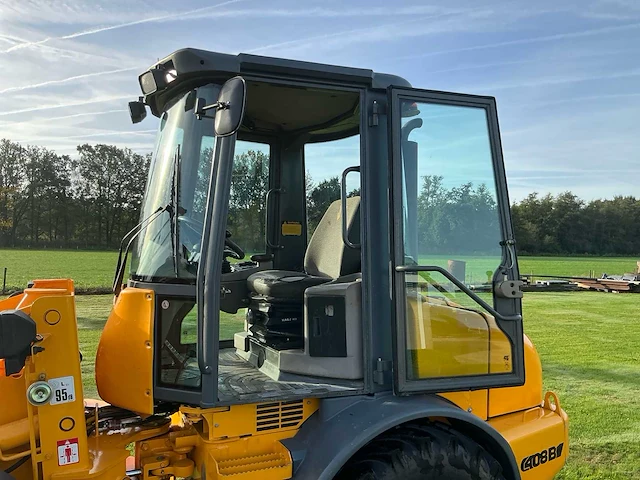 Jcb 408b shovel - afbeelding 11 van  31