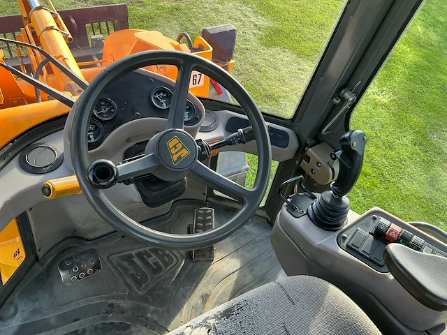 Jcb 408b shovel - afbeelding 14 van  31