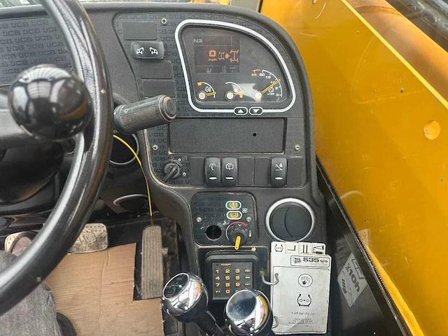 Jcb 535v125 telehandler i - afbeelding 8 van  19