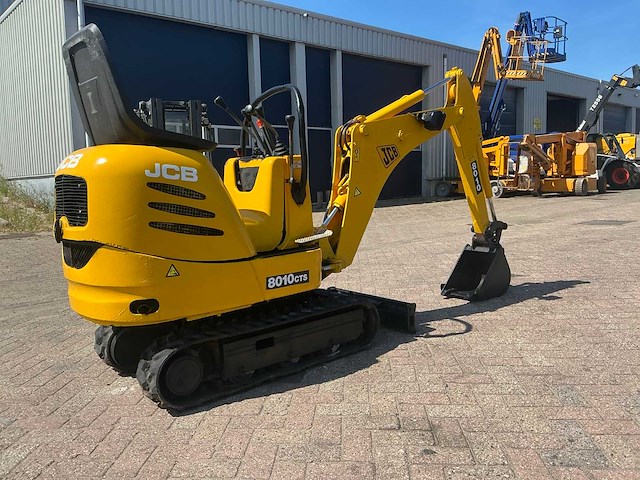 Jcb 8010cts minigraafmachine - afbeelding 7 van  12