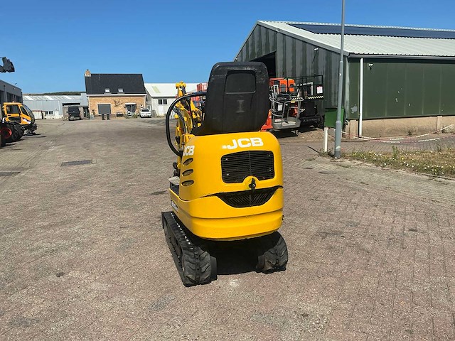 Jcb 8010cts minigraafmachine - afbeelding 8 van  12