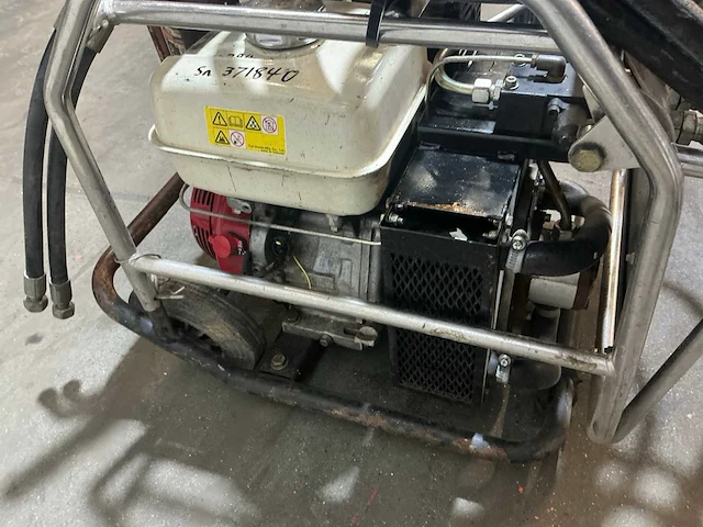 Jcb beaver hydraulisch aggregaat - afbeelding 4 van  6