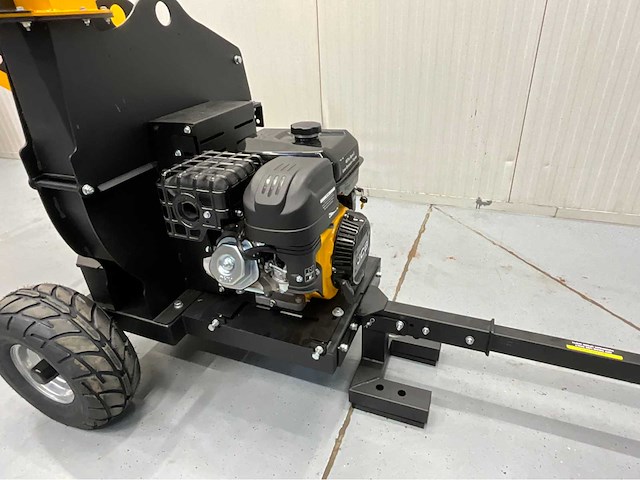 Jcb ch150120pe houthakselaar - versnippercapaciteit 120 mm - 15pk - 2026 - afbeelding 4 van  48