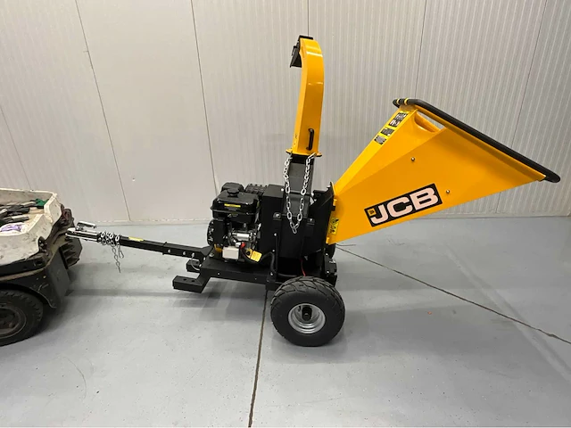 Jcb ch150120pe houthakselaar - versnippercapaciteit 120 mm - 15pk - 2026 - afbeelding 33 van  48