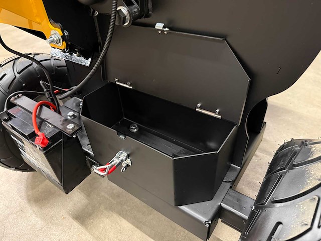 Jcb ch150120pe houthakselaar - afbeelding 2 van  8