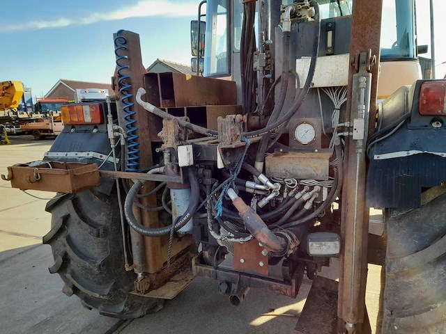 Jcb hmv - 1994 - 155t-65 hmv 155t-65 fastrac 4x4 - utility tractor - afbeelding 12 van  19