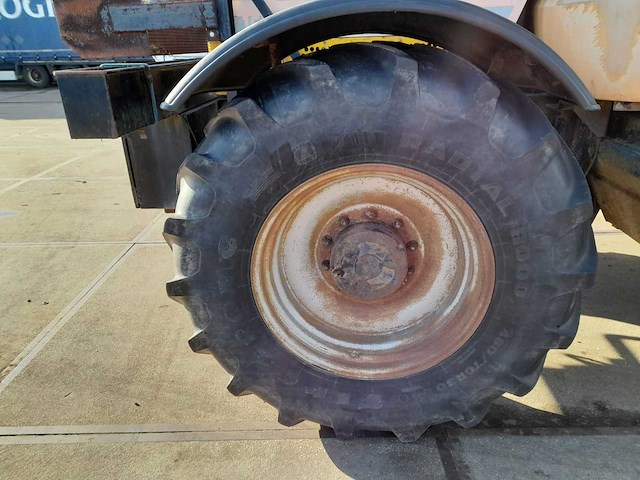 Jcb hmv - 1994 - 155t-65 hmv 155t-65 fastrac 4x4 - utility tractor - afbeelding 15 van  19