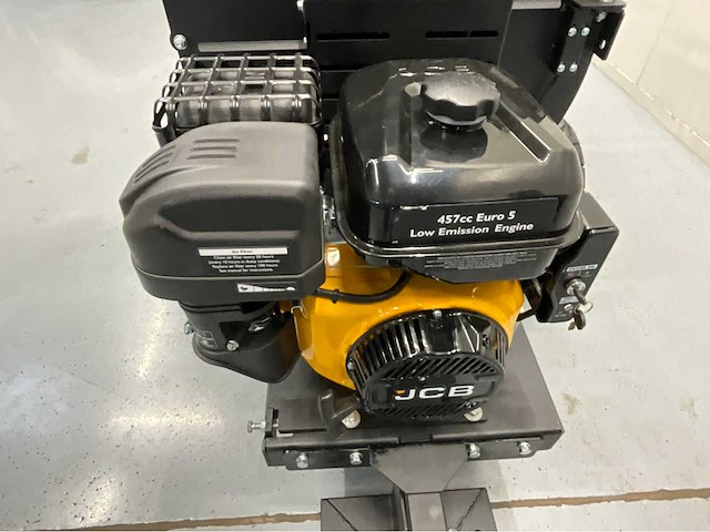 Jcb houthakselaar ch150120pe - 120 mm en bladblazer daewoo - afbeelding 8 van  28