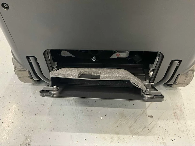 Jcb ig12000-dve-3 - inverter generator - 11000w - 13,75kva - 2026 - afbeelding 7 van  20