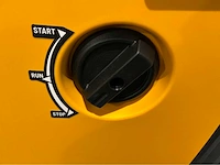 Jcb ig2000-eu - inverter generator - 2000w - 2,5kva - 2026 - afbeelding 11 van  12