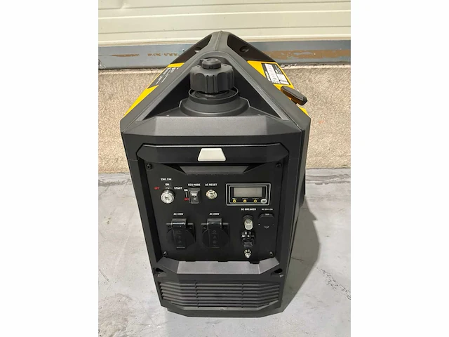 Jcb ig4200e-eu - inverter generator 4200w - 5,3 kva - 2026 - afbeelding 8 van  11