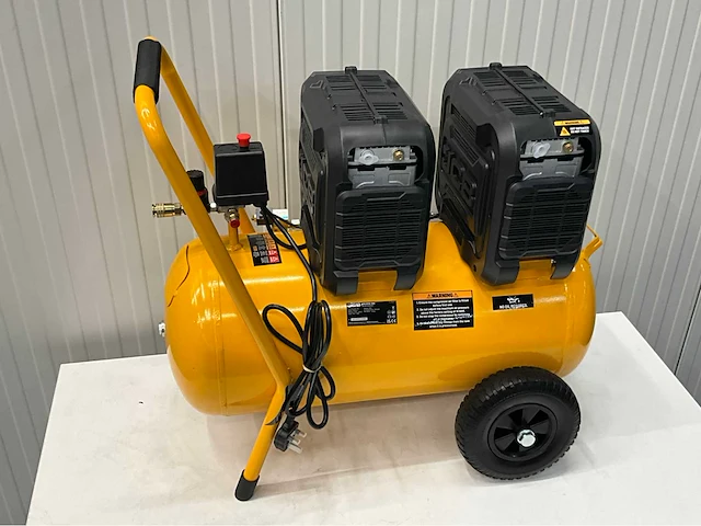 Jcb ofac-50h - hogedrukcompressor 50 liter - 10 bar - 1450rpm - 1500w - afbeelding 18 van  18