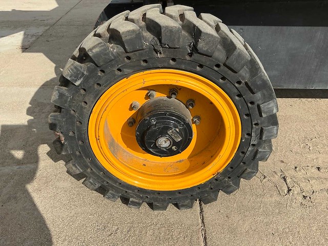 Jcb siniboom hoogwerker demo - afbeelding 4 van  28