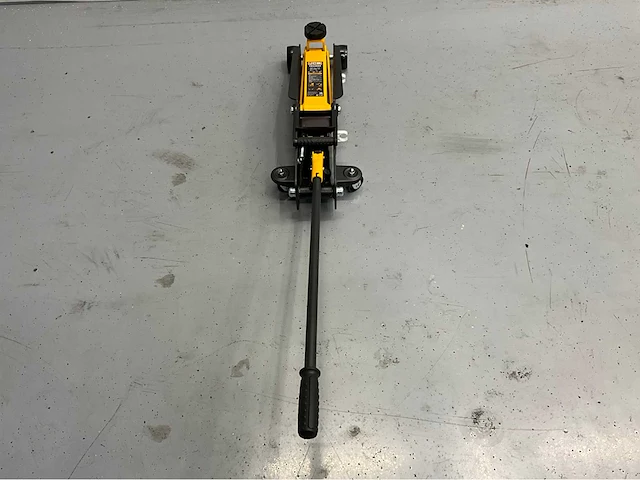 Jcb th22504 - hydraulische garagekrik - hefcapaciteit 2.25 ton - afbeelding 12 van  14