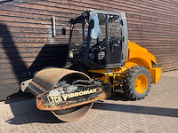 Jcb vibromax vm 75 d bandenwals