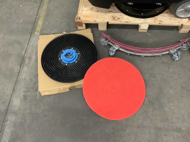 Jd - clean d6 - schrobmachine opzit, werkbreedte 56cm - afbeelding 9 van  12