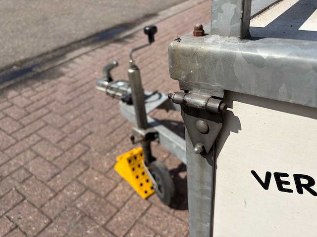 J.d. trailers t bagage-/gesloten bakaanhanger met deksel - afbeelding 41 van  54