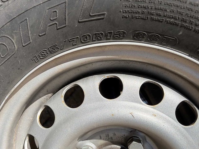 J.d. trailers t bagage-/gesloten bakaanhanger met deksel - afbeelding 2 van  33