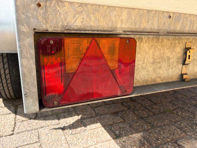 J.d. trailers t bagage-/gesloten bakaanhanger met deksel - afbeelding 8 van  33