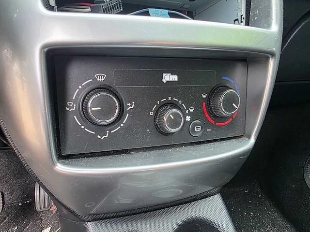 Jdm - brommobiel - roxsy - 45 kmh - 2011 - personenauto - afbeelding 2 van  13