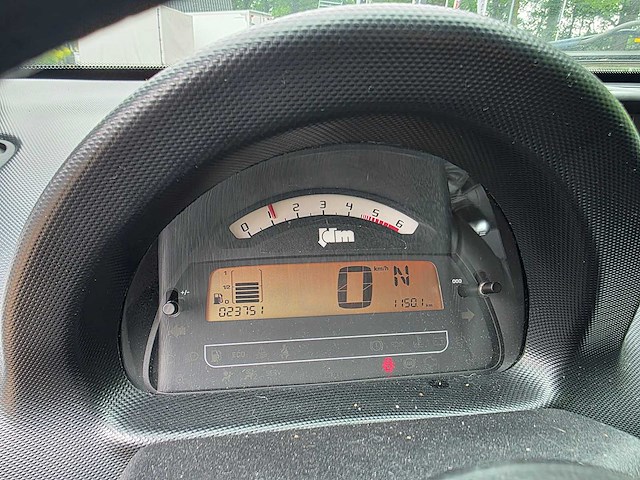 Jdm - brommobiel - roxsy - 45 kmh - 2011 - personenauto - afbeelding 13 van  13