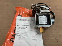 Je or-23 solenoid valve (4x) - afbeelding 1 van  5